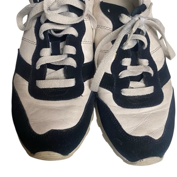 COACH C118 Runner I Size: 7.5B - Picture 6 of 16